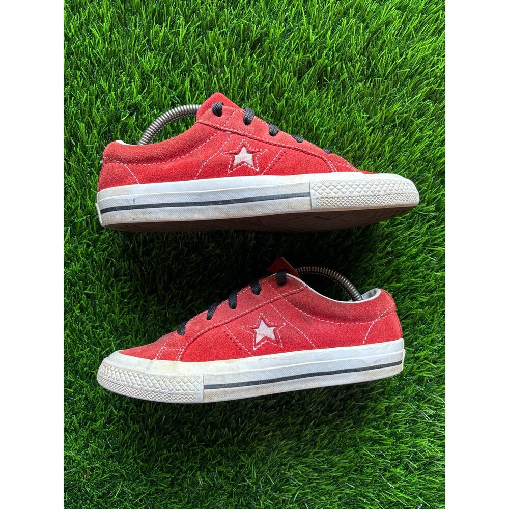 Converse one star red suede sz 2.5y